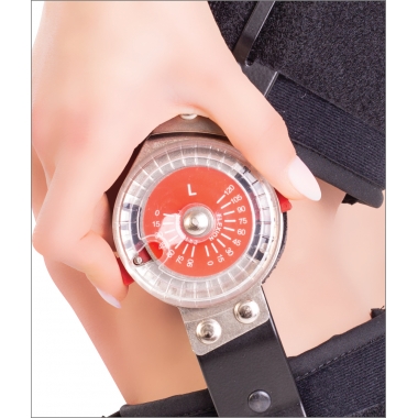 Orteză de genunchi mobilă, cu articulaţii reglabile COOL ROM