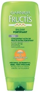Garnier Fructis Balsam Drept si Stralucitor