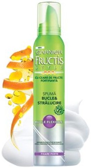 Garnier Fructis Style Spuma Bucle si Stralucire